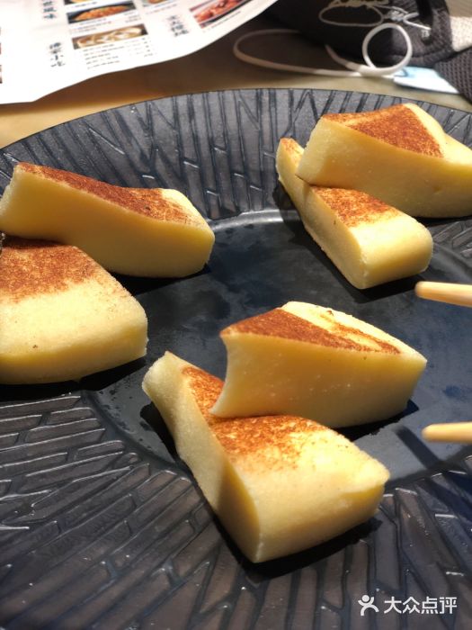 佬麻雀·至美湘味(富力盈通店)香煎小米糕图片