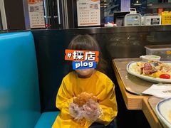-香港新曜记茶餐厅(万泰城店)