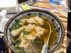 -老谢野馄饨(延安路店)