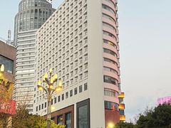 -昆明中心皇冠假日酒店