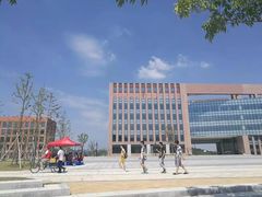-浙江工商大学杭州商学院(桐庐校区)