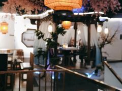 大堂-荷塘秋月·本帮江浙菜(国权路店)