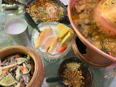 -浩海火燒雲傣家菜(芮欧百货店)