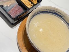 -新世界·过桥米线宴