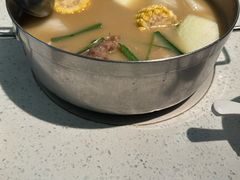 -肥仔文澳门猪骨煲(南京西路店)