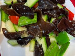 鸡汁云耳胜瓜-粤北餐馆