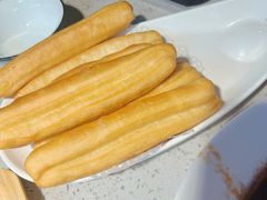 伴侣小油条-叶派龙虾•招牌香辣蟹·海鲜(中海国际店)