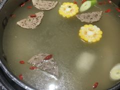 -仄园围炉坊·牛肉火锅·汕头卤水火锅(蛇口店)