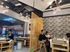 大堂-屋头串串(新街里店)