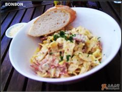 培根蘑菇宽面-榖屋house of flour(张江首店)