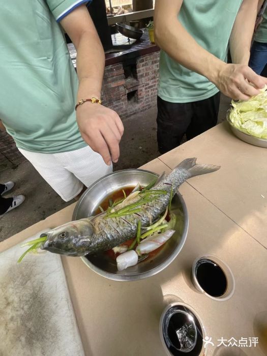 松山湖南湖湾露营营地图片