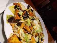 -大胡同天津菜·海肠捞饭·津门皮皮虾锅贴一绝(西姜井店)