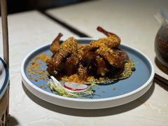 避风塘乳鸽-点都德·毕德寮