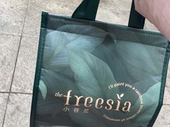 -小苍兰风铃草蛋糕甜品(沈阳店)