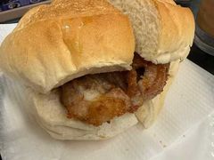 豬扒包-牛记咖喱美食(十月初五日街店)