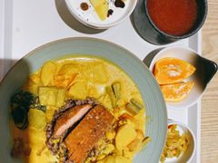 咖喱蔬菜盖浇饭-轻蔬不用等·素食(江苏路店)