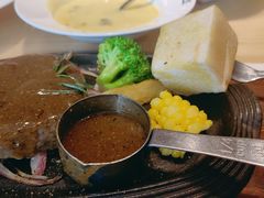 -海维克牛排馆HIGHWIC(右岸环宇坊店)