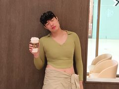 -星巴克臻选(青岛金狮广场店)