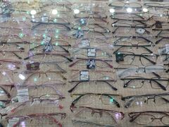 -老马眼镜店