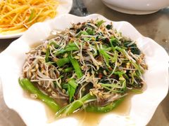 扁豆芽炒空心菜-黄流叉路老鸭