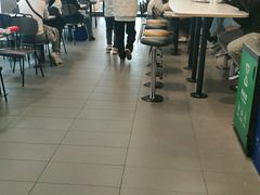 大堂-麦当劳(中唱大厦店)