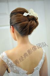 辛老师-上海彩妆秀摄影设计有限公司