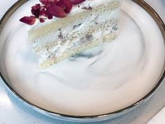 玫瑰荔枝蛋糕-EVERNAKED裸蛋糕(SOHO天山店)