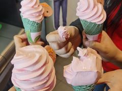 -麦当劳(展览路店)