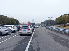 -上海汽车博览公园-北门停车场