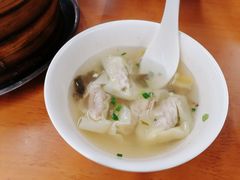 三鲜开洋馄饨-忆秦园小笼包(惠山古镇总店)