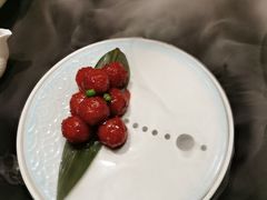 徽韵杨梅丸子-半勺·新徽菜(银泰城店)