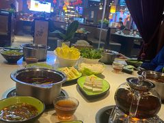 -一叶一世界·素食餐厅(锦华万达店)