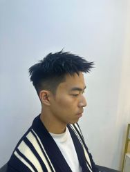-尤司男士国潮理发馆