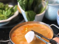 -锅季·捞王旗下小火锅(虹桥火车站店)