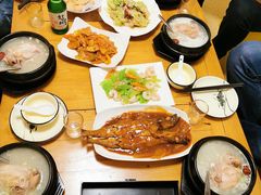 -长寿参鸡汤(朝韩风情街店)