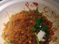 砂锅粉丝煲-费大厨辣椒炒肉(高铁吾悦广场店)