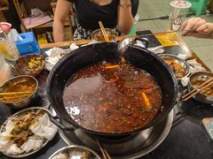 -鸿顺老铁锅美蛙鱼府(解放碑店)