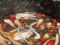 -蘑界·野生菌火锅(深业上城店)