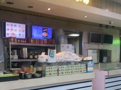 -红鼻子桂林米粉(金唐新光界店)