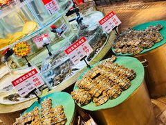 -万龙洲海鲜(南新仓店)