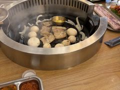 -滋滋烤肉(解放路创客店)