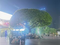 -观音桥步行街