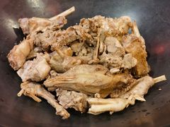 -王老六铁锅炖鱼(圣亚海洋店)