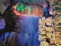 -泰安地下龙宫景区