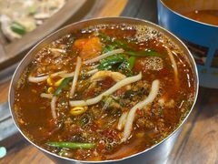 -滇香肴·云南菜蒸汽石锅鱼(云南北路店)