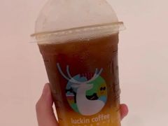 闪光橙橙冰萃咖啡-瑞幸咖啡(中洲购物中心店)