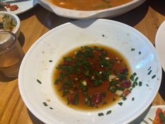 -头上红煨盐鸡·非遗院子餐厅
