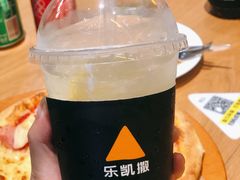 -乐凯撒披萨(汇港购物中心店)