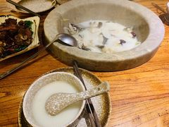 -滇香肴·云南菜蒸汽石锅鱼(云南北路店)