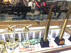-都市枪神实弹射击俱乐部